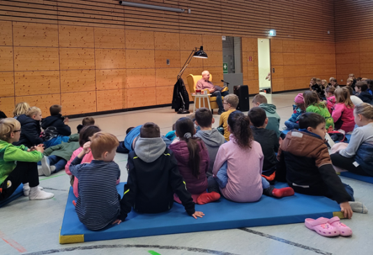 Vorlesetag an der Grundschule in Gau-Odernheim